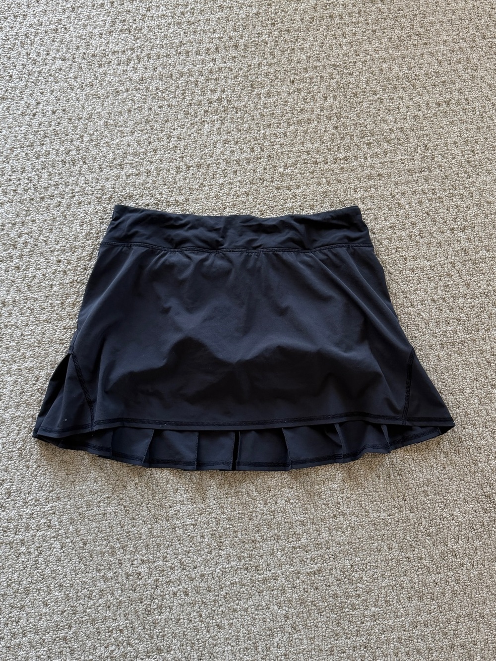 Lululemon Black Pace Rival Skirt Size 8